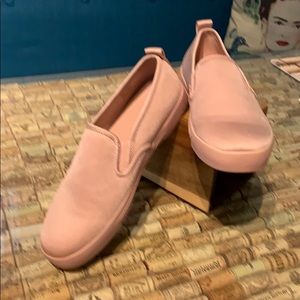 Soft sparkle dusty rose mauve slip on, like Vans.